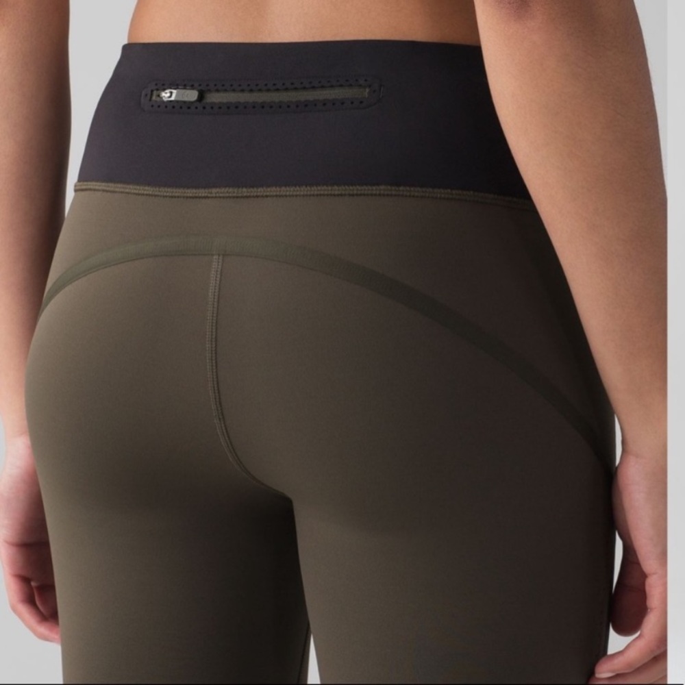 High-Waist Olive Green Performance Leggings with Black Waistband
